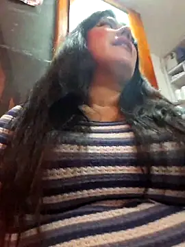 Sophie-hatter online show from 05-29-26, 02:01