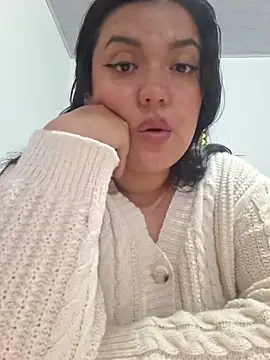 Sophie-hatter online show from 03-24-26, 03:28