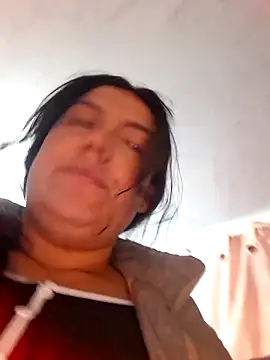 Sophie-hatter online show from 12-19-25, 03:36