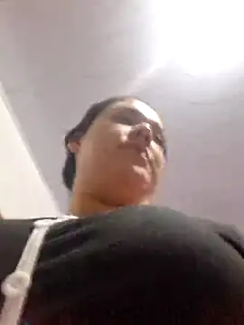 Sophie-hatter online show from 11-24-25, 02:44