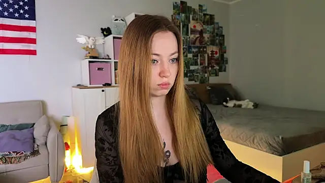 Snapshot of LinaWitch chatting on 03-27-26, 12:28 LinaWitch online show from 03-27-26, 12:28