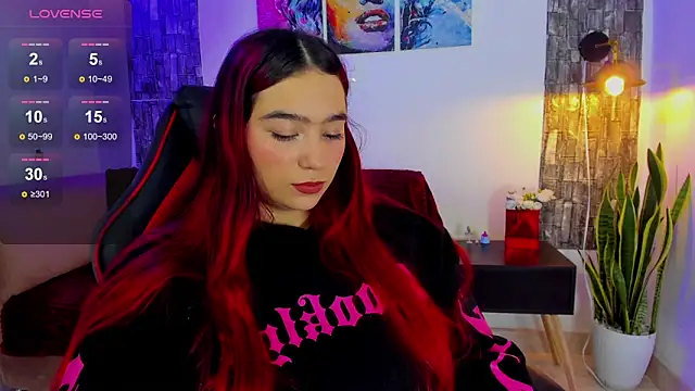 Ariadna sc online show from 11-13-25, 05:39