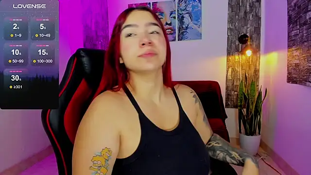 Snapshot of Ariadna_sc chatting on 10-11-25, 12:28 Ariadna sc online show from 10-11-25, 12:28