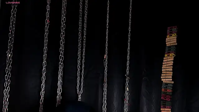 Snapshot of charrlotte_quinn chatting on 05-11-26, 12:39 charrlotte quinn online show from 05-11-26, 12:39