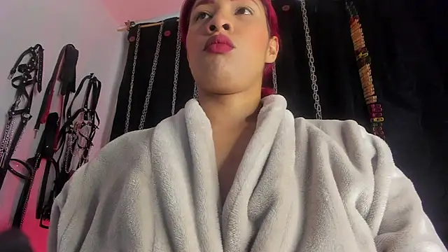 charrlotte quinn online show from 02-05-26, 12:45