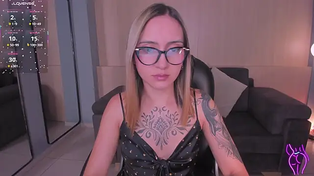 MollySundersX online show from 01-08-26, 05:13