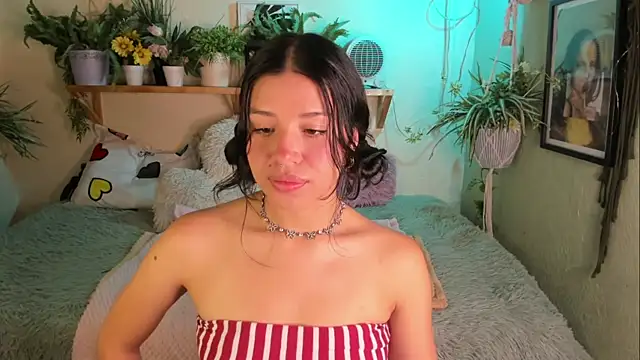 Snapshot of MiaaRose chatting on 07-08-26, 01:30 MiaaRose online show from 07-08-26, 01:30