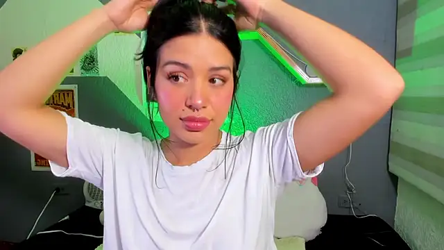 MiaaRose online show from 11-13-25, 08:13