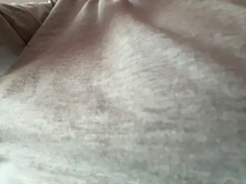 Snapshot of czruz chatting on 05-06-26, 07:56 czruz online show from 05-06-26, 07:56