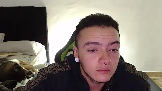 male pussy online show from 02-13-26, 11:49