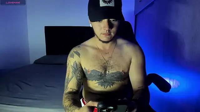 male pussy online show from 04-16-26, 04:24