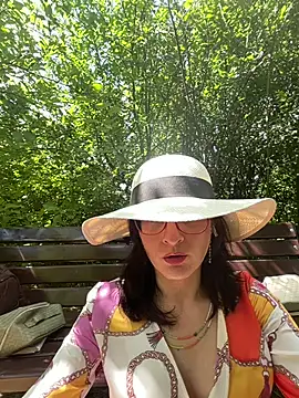 classyladyrellax online show from 06-16-26, 12:16