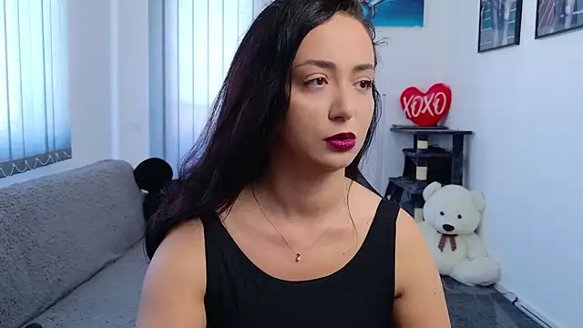 Snapshot of KatherineRyder chatting on 05-26-26, 07:39 KatherineRyder online show from 05-26-26, 07:39