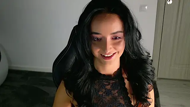 Snapshot of KatherineRyder chatting on 10-06-25, 04:52 KatherineRyder online show from 10-06-25, 04:52