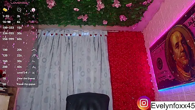 eve foxx online show from 11-07-25, 10:03