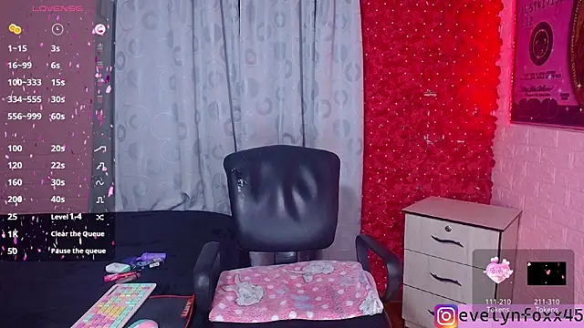 Snapshot of eve_foxx chatting on 02-06-26, 03:02 eve foxx online show from 02-06-26, 03:02