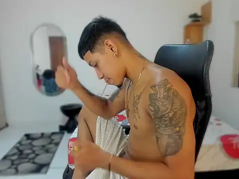 slim master12 online show from 09-16-25, 04:02