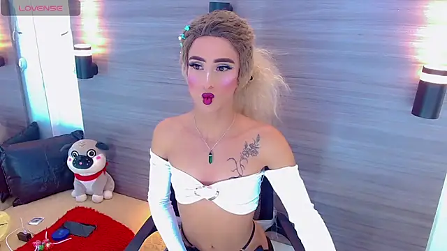 PriscilaRainbow online show from 07-26-26, 04:36