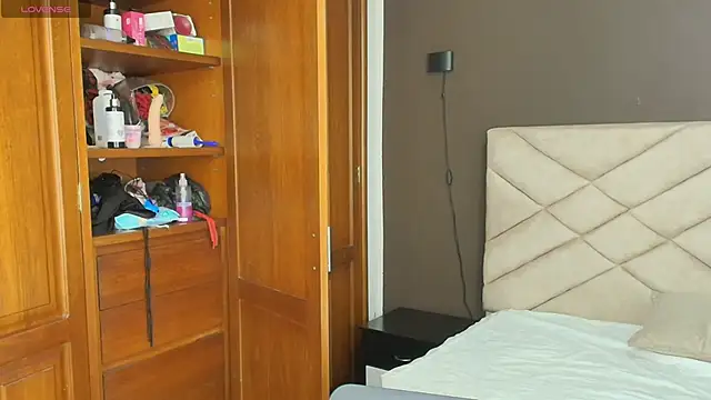 Raquel jones online show from 09-15-25, 07:14