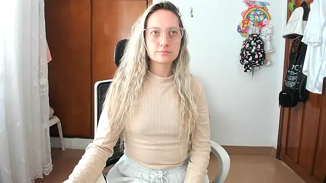 Adele johnsonn1 online show from 10-20-25, 03:56