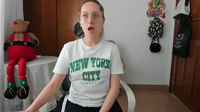 Adele johnsonn1 online show from 05-28-26, 07:53