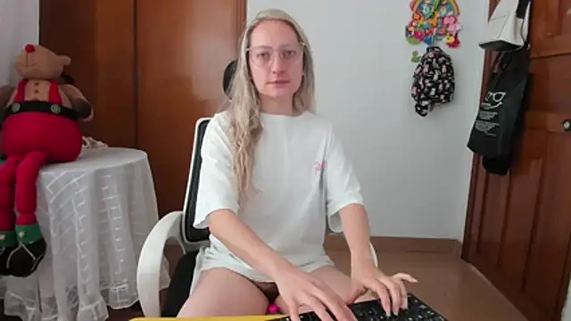 Adele johnsonn1 online show from 07-27-26, 03:08