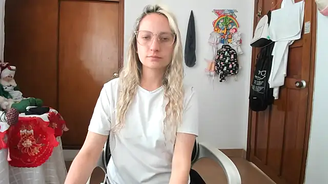 Adele johnsonn1 online show from 12-04-25, 03:22