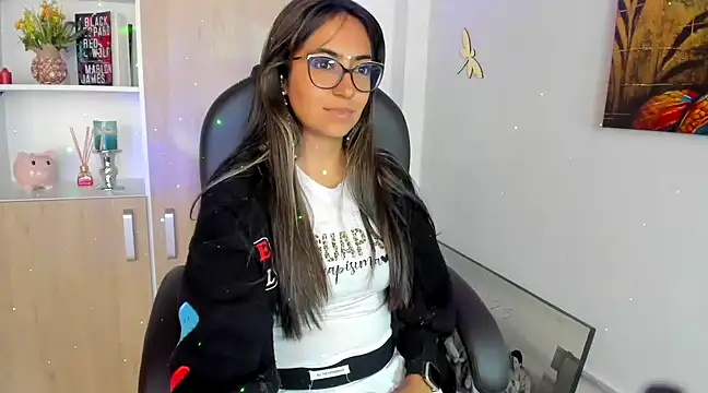 Isabellaa22 1 online show from 03-11-25, 05:35