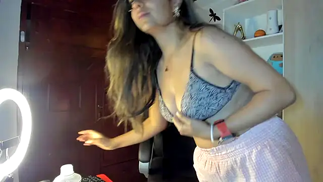 Isabellaa22 1 online show from 02-20-26, 06:19