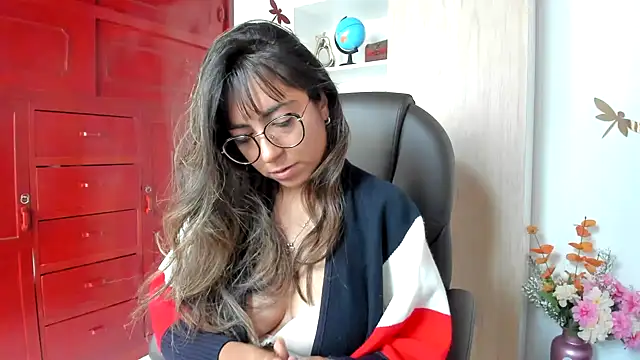 Isabellaa22 1 online show from 07-07-26, 05:27