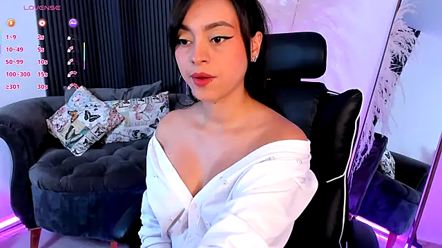 Snapshot of emilyruiz1 chatting on 10-23-25, 11:31 emilyruiz1 online show from 10-23-25, 11:31