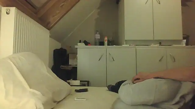 Vekie 007 online show from 05-22-26, 12:52