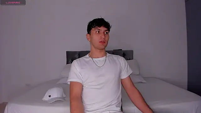 Valerio James7 online show from 03-11-25, 11:58