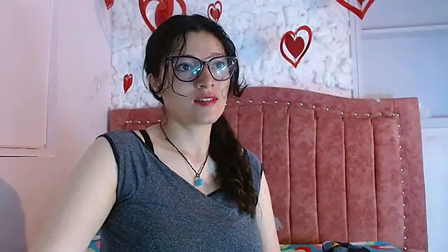 lunazulsj online show from 02-12-25, 12:44