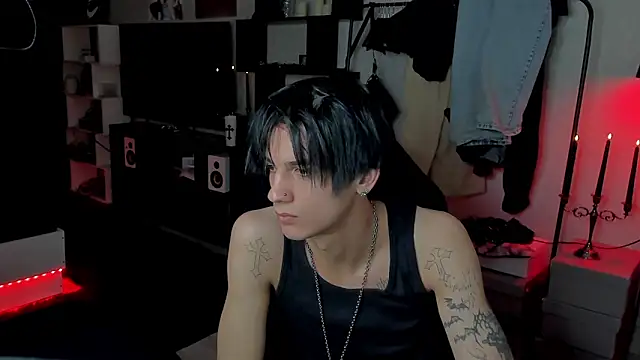 Snapshot of MarkBrowniii chatting on 05-28-26, 11:54 MarkBrowniii online show from 05-28-26, 11:54