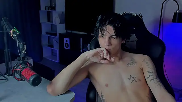 MarkBrowniii online show from 12-04-25, 09:14