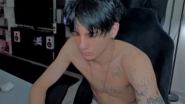 MarkBrowniii online show from 04-01-26, 01:41