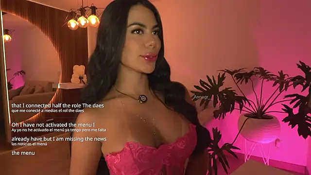 Snapshot of AnnaTaylor1 chatting on 10-05-25, 10:55 AnnaTaylor1 online show from 10-05-25, 10:55
