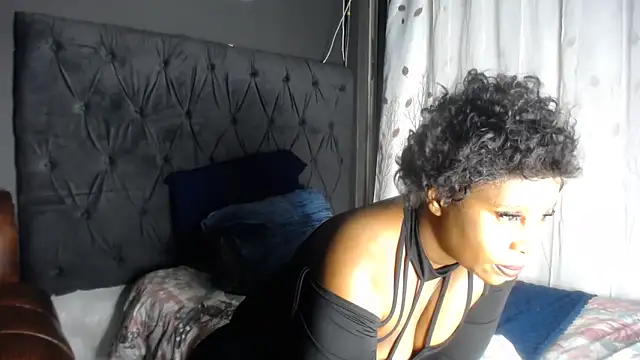 Nattybae09 online show from 11-04-25, 04:44