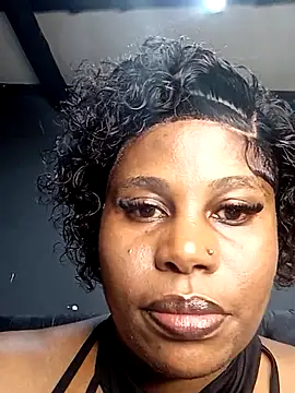 Nattybae09 online show from 10-29-25, 05:23