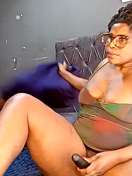 Nattybae09 online show from 11-05-25, 06:27