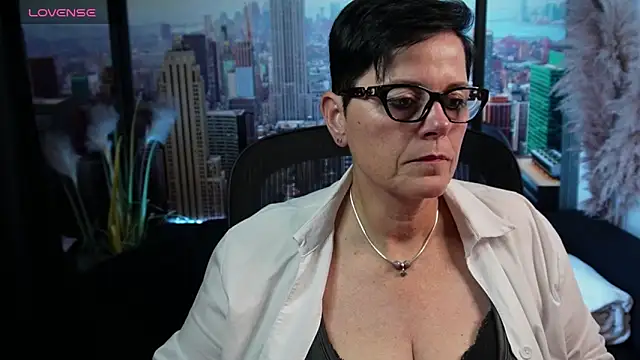 ninarandmann online show from 10-28-25, 06:18