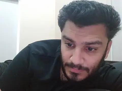 Snapshot of robintoit chatting on 07-25-26, 03:14 robintoit online show from 07-25-26, 03:14