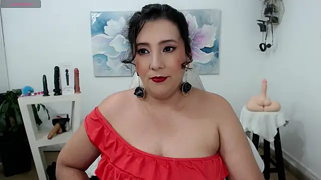 mom hot   online show from 02-21-25, 06:15