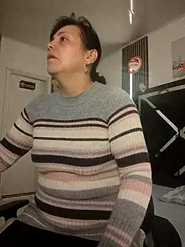 Natasha milf   online show from 01-08-26, 12:33