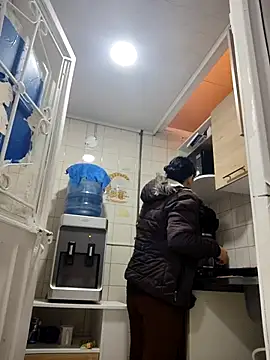 Natasha milf   online show from 11-28-25, 01:00