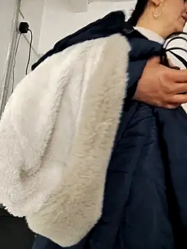 Natasha milf   online show from 11-22-25, 12:48