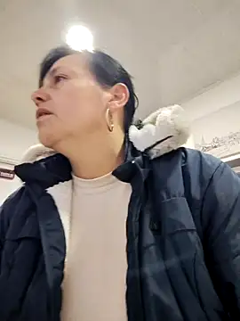 Natasha milf   online show from 10-06-25, 12:39