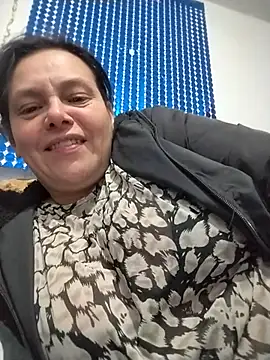 Natasha milf   online show from 07-25-26, 05:15