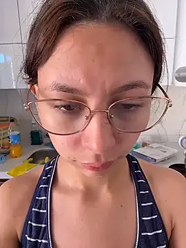 Bonniepark online show from 11-12-25, 01:15